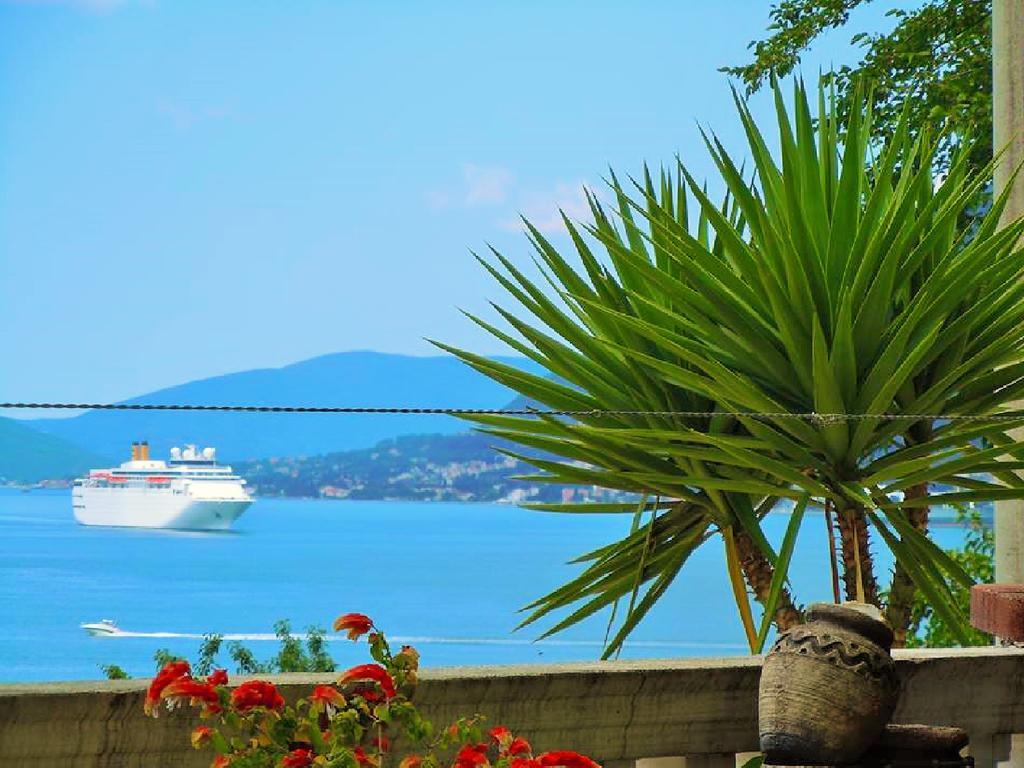 Villa Lastva Apartments Τίβατ Εξωτερικό φωτογραφία