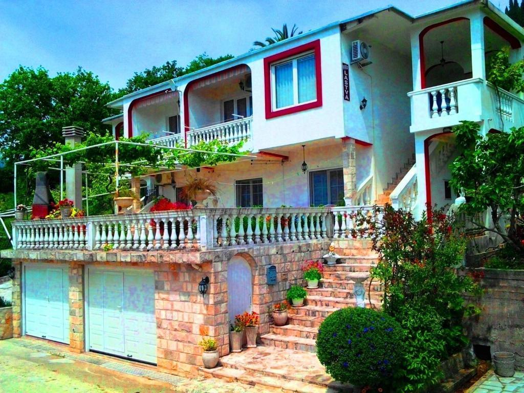 Villa Lastva Apartments Τίβατ Εξωτερικό φωτογραφία