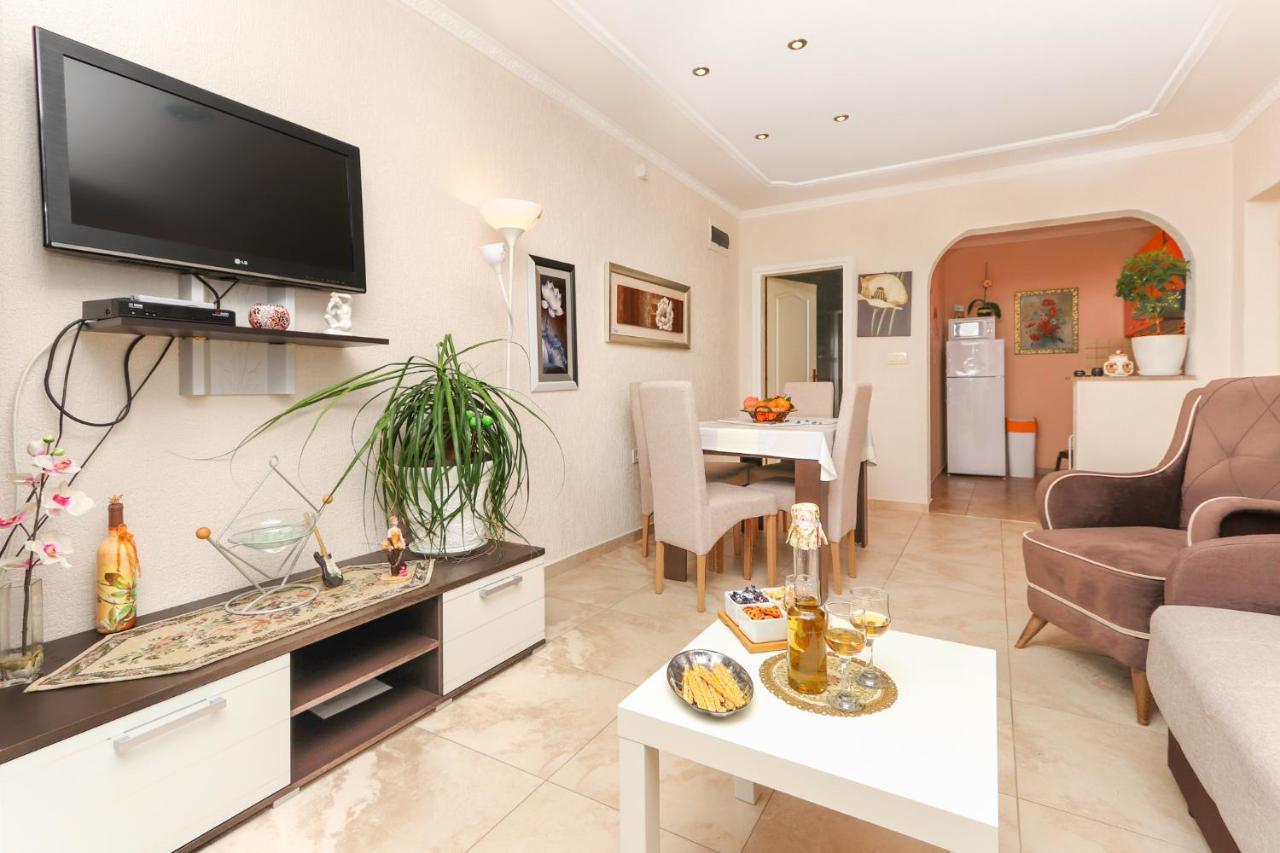 Villa Lastva Apartments Τίβατ Εξωτερικό φωτογραφία