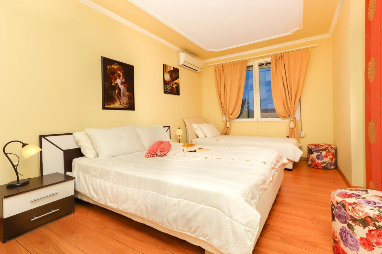 Villa Lastva Apartments Τίβατ Εξωτερικό φωτογραφία