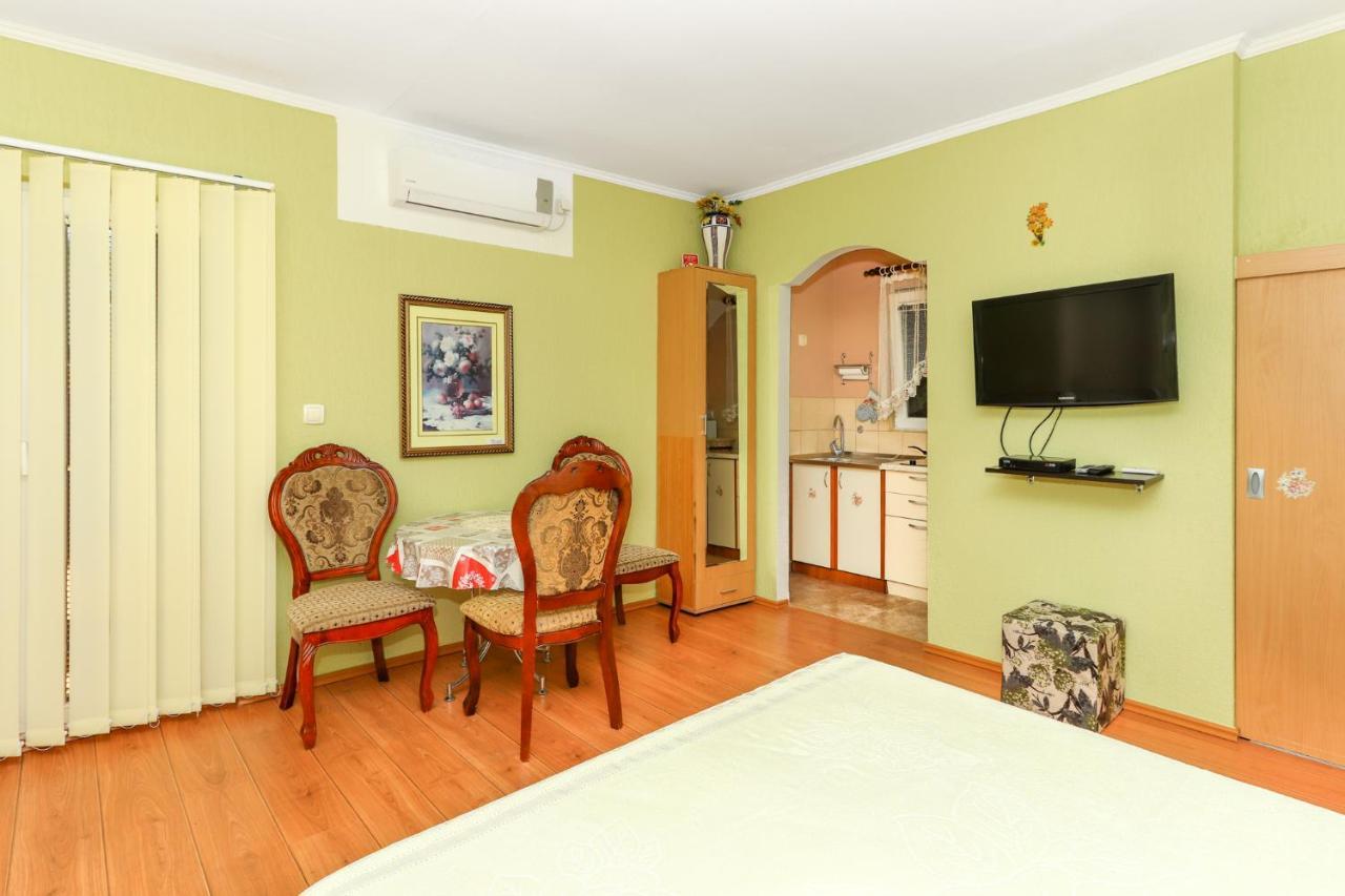 Villa Lastva Apartments Τίβατ Εξωτερικό φωτογραφία