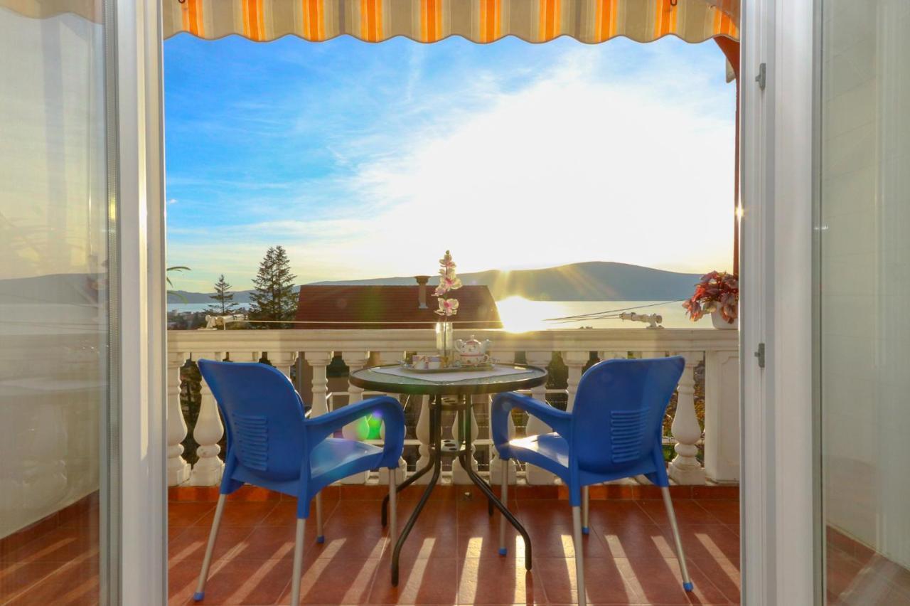 Villa Lastva Apartments Τίβατ Εξωτερικό φωτογραφία